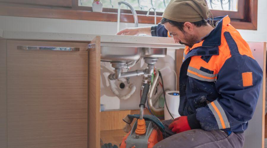 Professional expert plumbing services in Crystal, MI